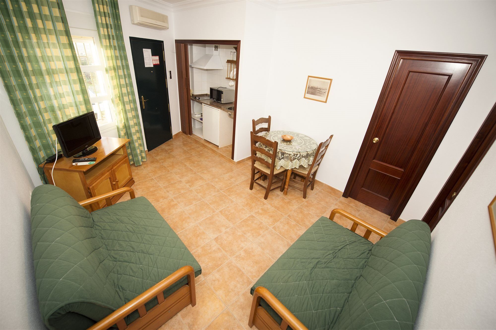 Hotel Diufain Conil De La Frontera Bagian luar foto
